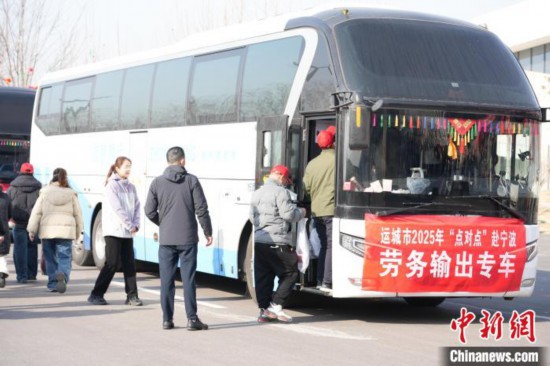 為提升服務(wù)精準(zhǔn)度，活動(dòng)期間特別開展定點(diǎn)勞務(wù)輸出服務(wù)。 解凱光 攝